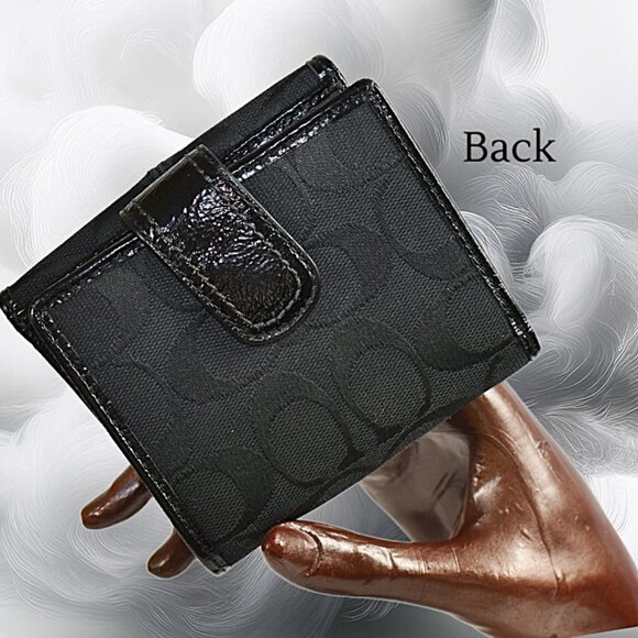 Coach Soho Pleated Signature “C” Black Jacquard Bifold Envelope Wallet - Picture 3 of 6